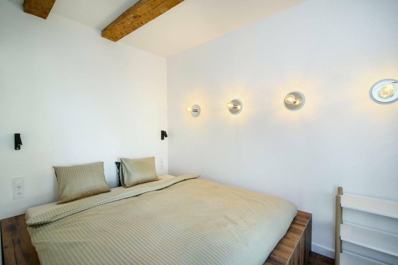 Stepono By Urban Rent